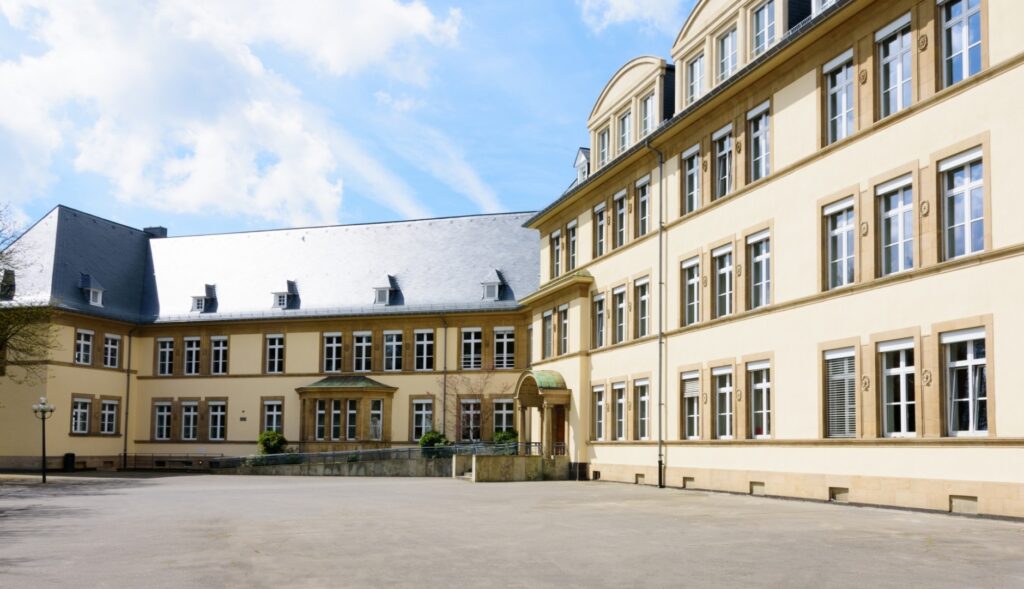 2815 resized 1920 1080 90 58e5e1706991f foto lrsl 1 hp