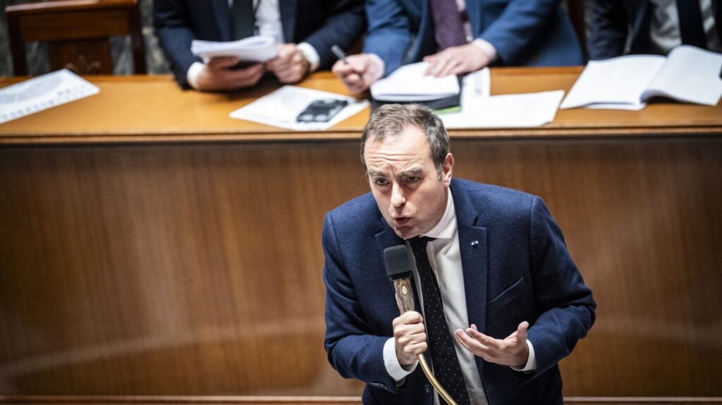 Assembleia Nacional aprova lei de simplificação e elimina zonas de