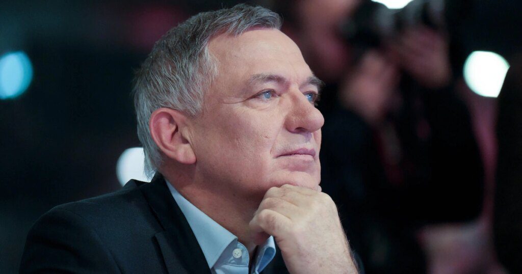 Jan van Aken deixa liderança do Linken em Junho