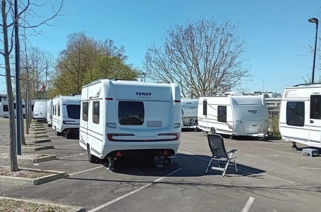 Polícia Intervém e Impede Instalação Ilegal de Ciganos em Metz