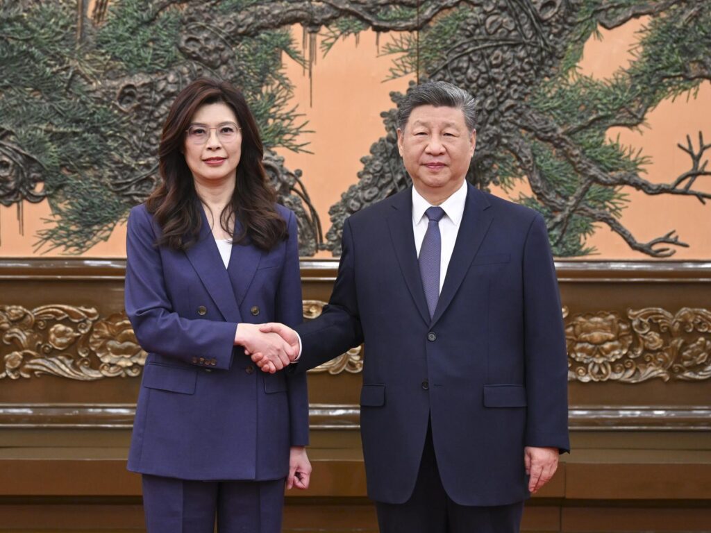 Reunião histórica entre Xi Jinping e Zheng Liyuan: Uma forte