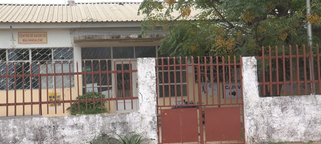 Vândalos Atacam Centro de Saúde em Malhangalene