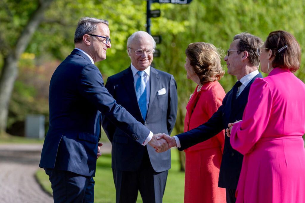 Reforço da defesa europeia e apoio à Ucrânia dominam encontro da NATO em Helsingborg