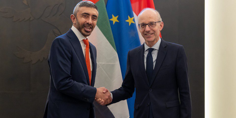 Cooperação bilateral com Emirados Árabes Unidos reforçada