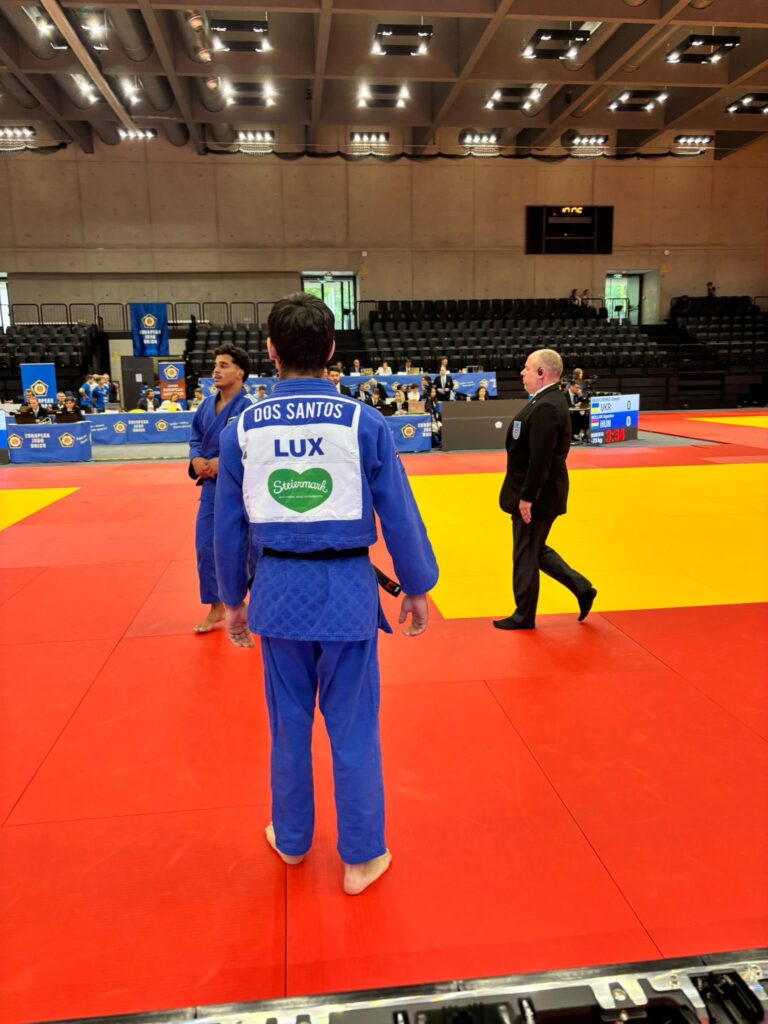 Três judocas no «European Junior Cup»