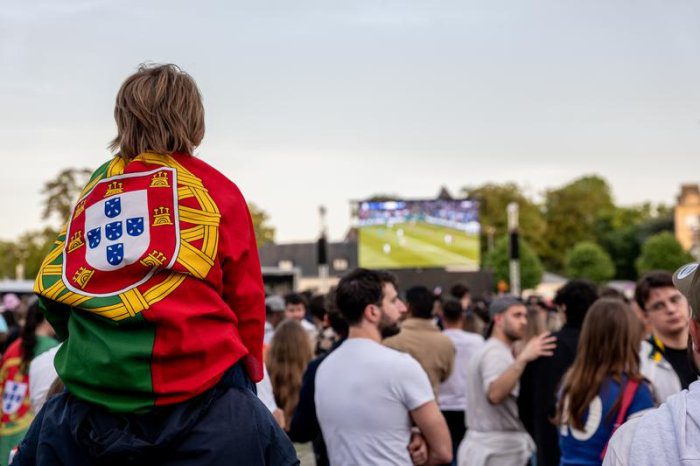 Ecrã gigante no Glacis com entrada gratuita