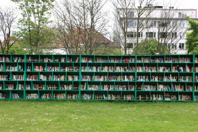 Biblioteca ao ar livre regressa ao Grund