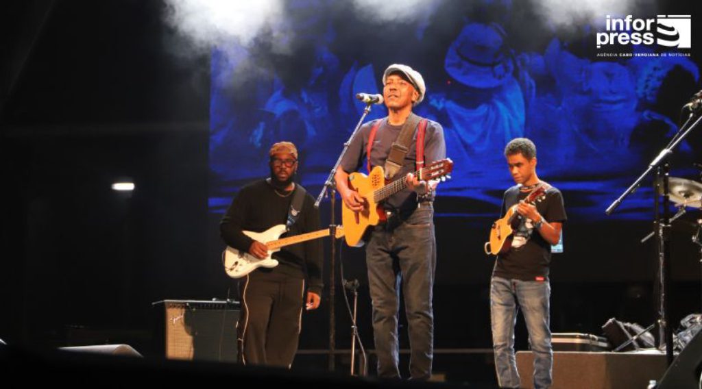 Música cabo-verdiana reúne gerações em palco
