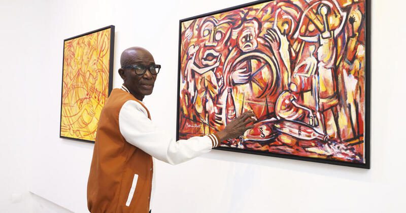 Pintor celebra 20.ª exposição em Angola