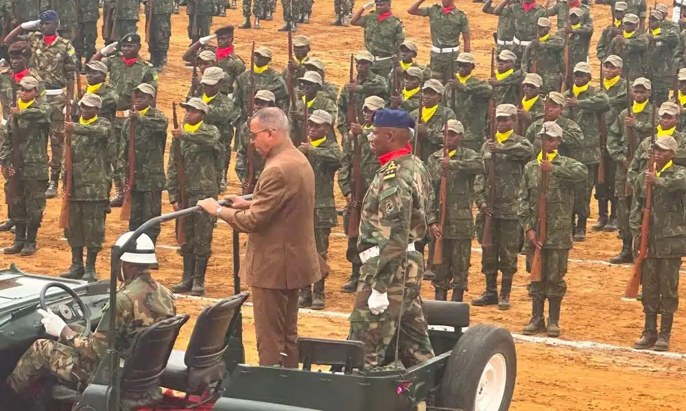 350 novos militares reforçam São Tomé