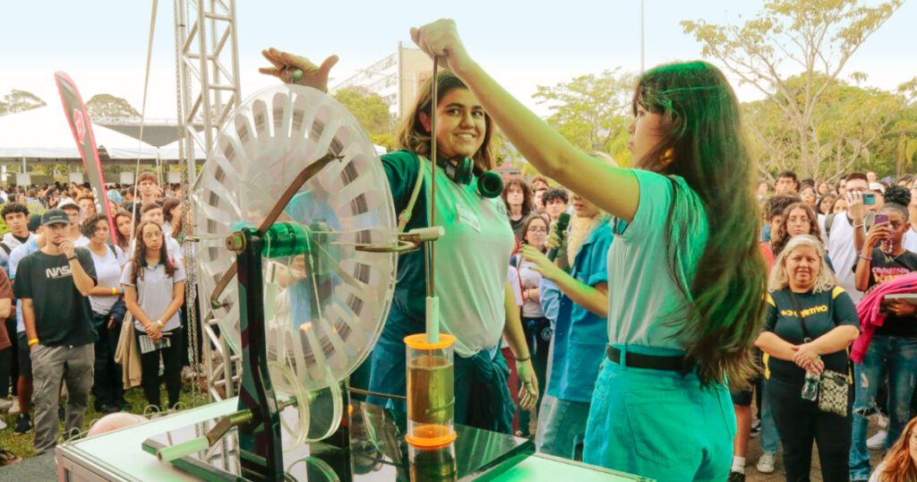 Ciência do Brasil anima feira