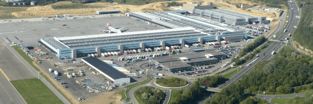 Drones fecham aeroporto do Luxemburgo