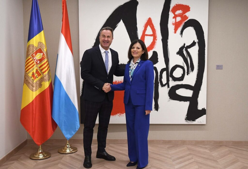 Bettel em Andorra para reforçar relações