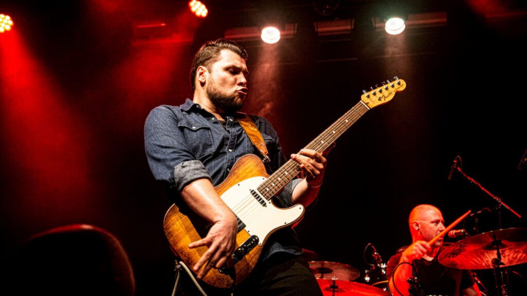 Stef Paglia leva blues rock a Differdange